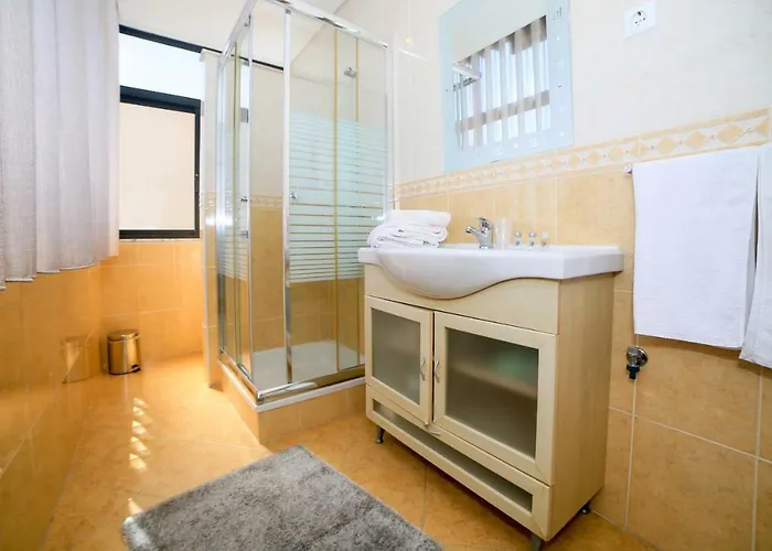 Casa de hóspedes Genny's Place Nazaré